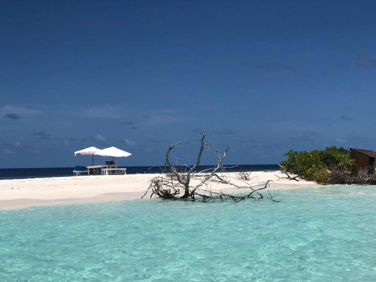 Liberty Guesthouse Maldives Mahibadhoo Экстерьер фото