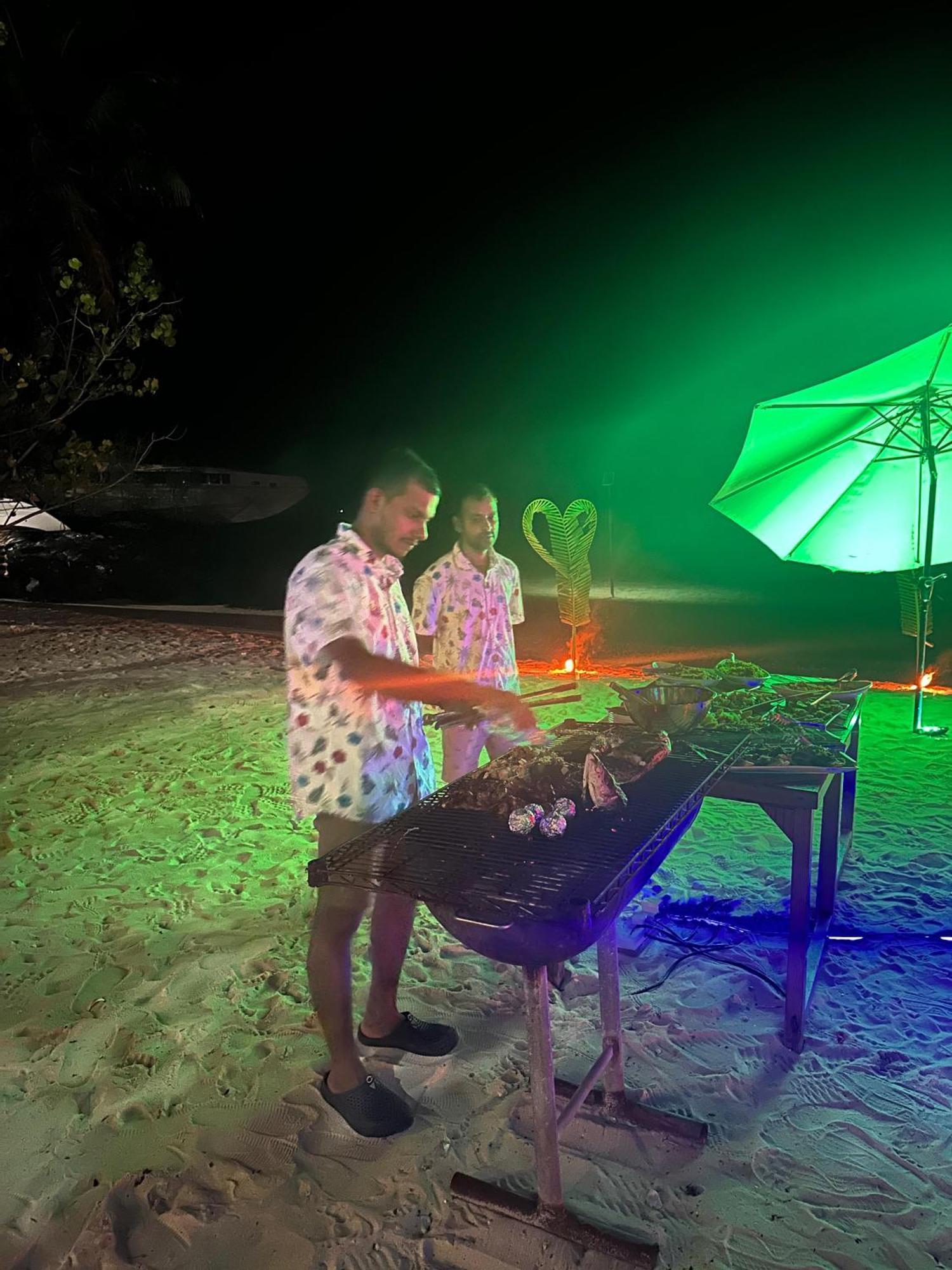 Liberty Guesthouse Maldives Mahibadhoo Экстерьер фото