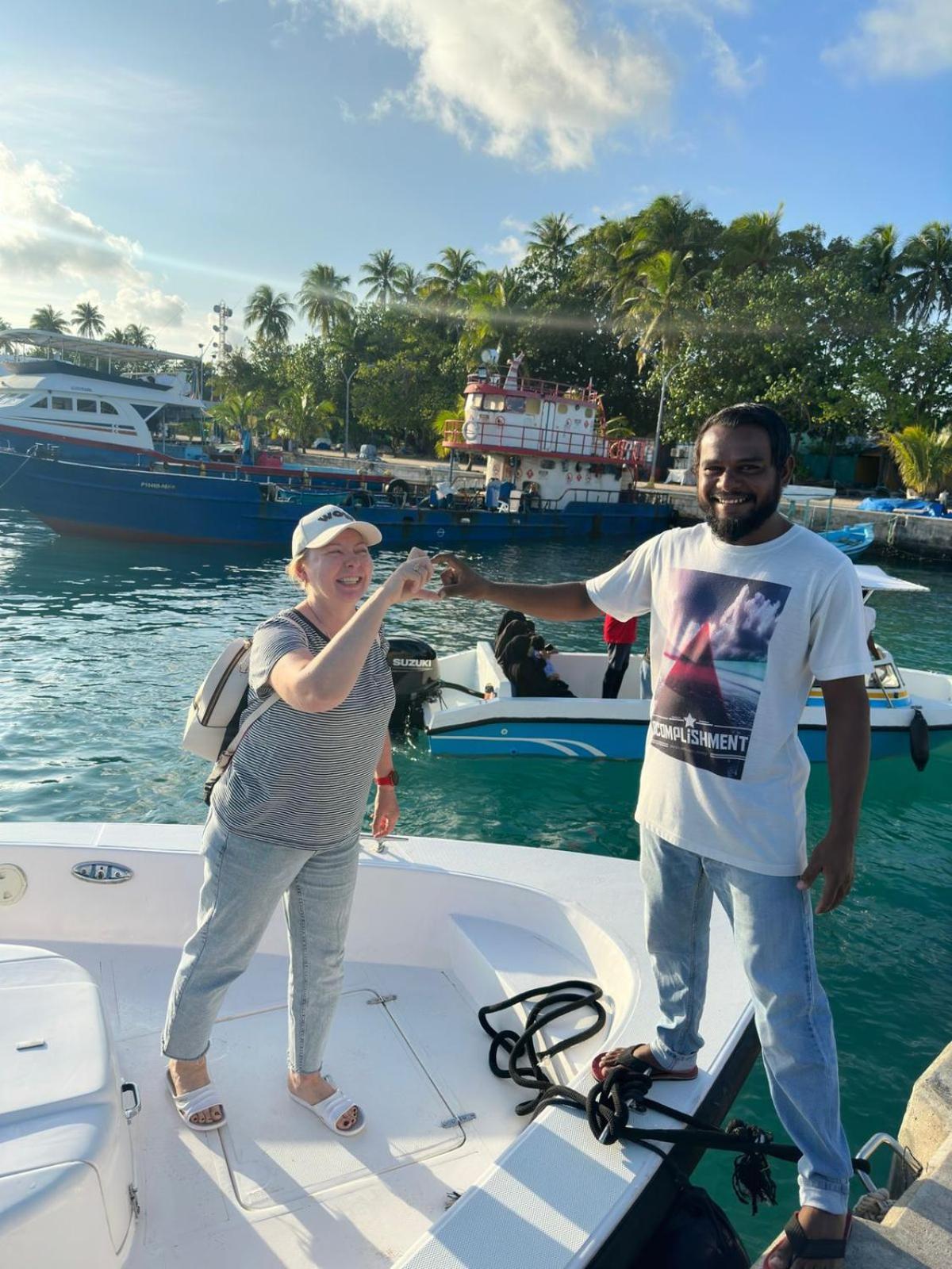 Liberty Guesthouse Maldives Mahibadhoo Экстерьер фото